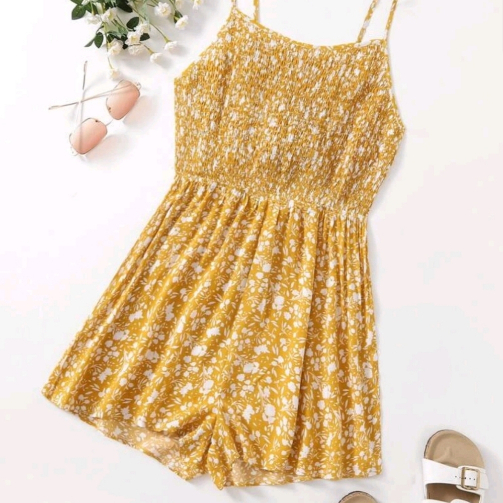 Romper - Picture 2 of 2